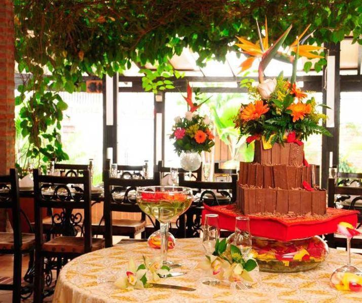 Hotel Mudejar Cali Luaran gambar